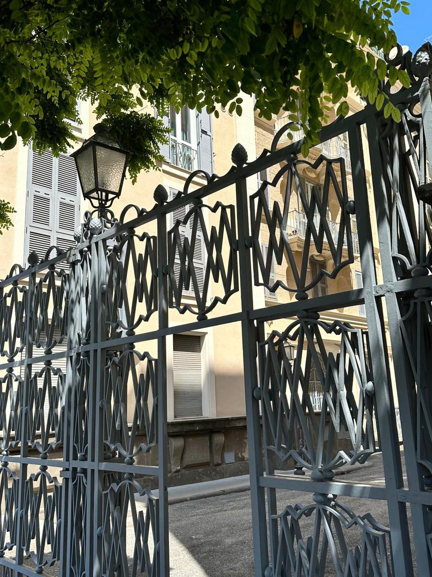 Casa Storica Anni '30: Da Fedro E Bianca Apartment Rom